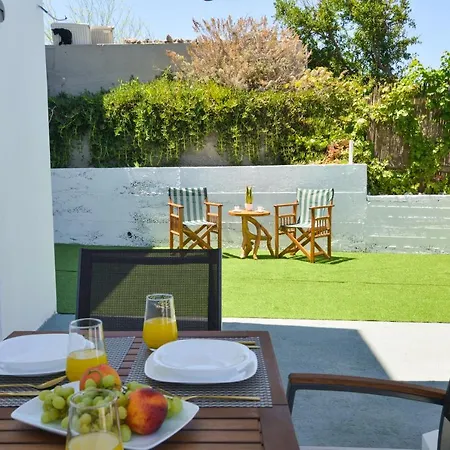 Mylopetra Milos Apartment