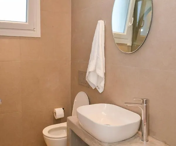 Mylopetra Milos Apartment